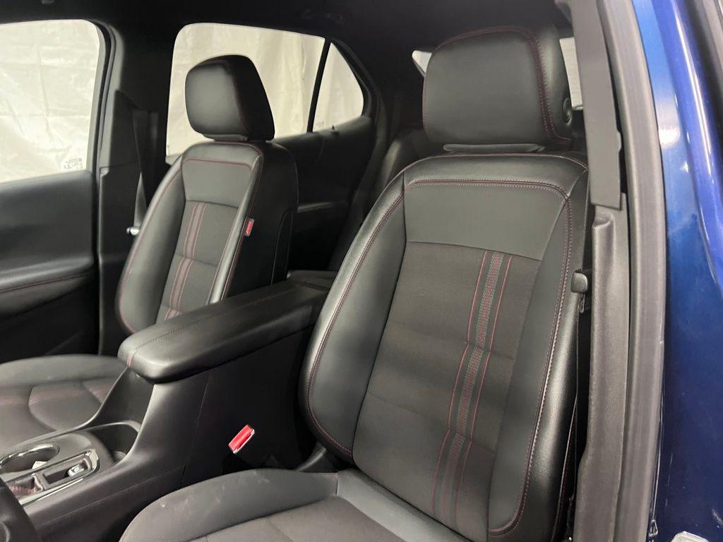 used 2023 Chevrolet Equinox car, priced at $25,989
