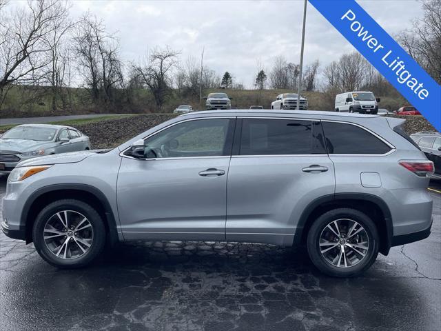 used 2016 Toyota Highlander car, priced at $19,900