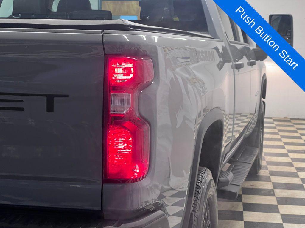 used 2024 Chevrolet Silverado 2500 car, priced at $47,989