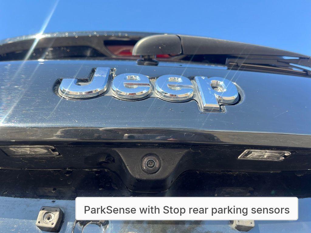 used 2020 Jeep Grand Cherokee car, priced at $22,177