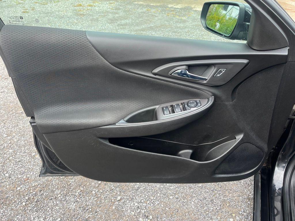 used 2018 Chevrolet Malibu car, priced at $12,079