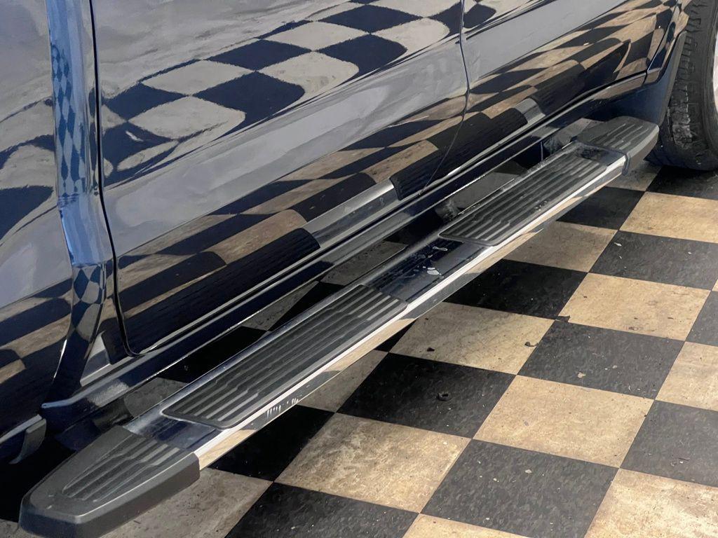 used 2021 Chevrolet Silverado 1500 car, priced at $41,989