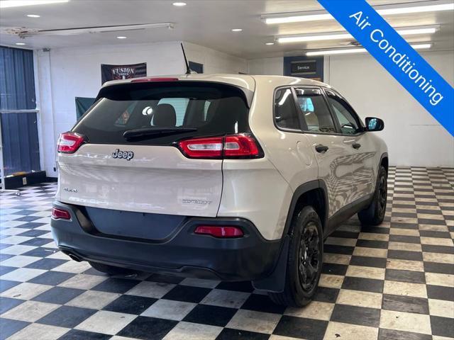 used 2014 Jeep Cherokee car, priced at $10,989
