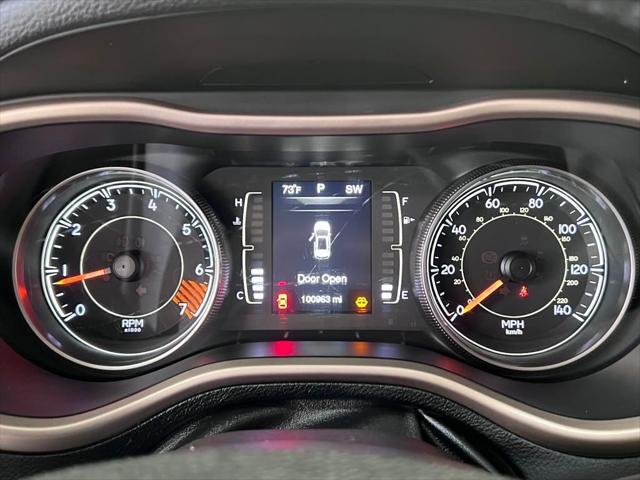 used 2014 Jeep Cherokee car, priced at $10,989