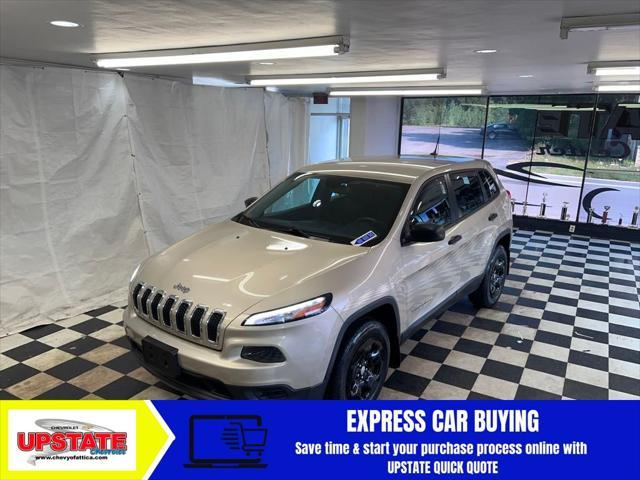 used 2014 Jeep Cherokee car, priced at $10,989