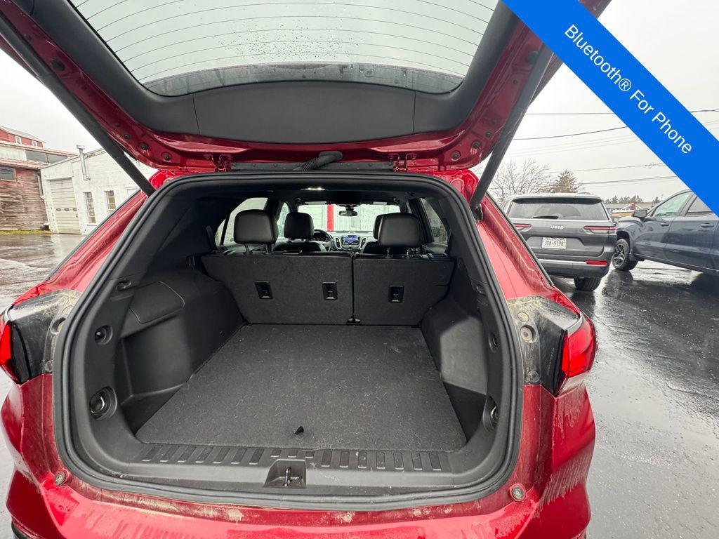 used 2024 Chevrolet Equinox car, priced at $27,989