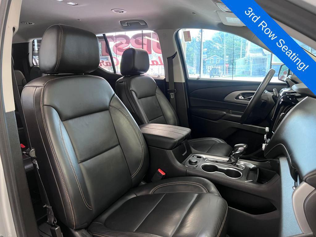 used 2021 Chevrolet Traverse car, priced at $19,994