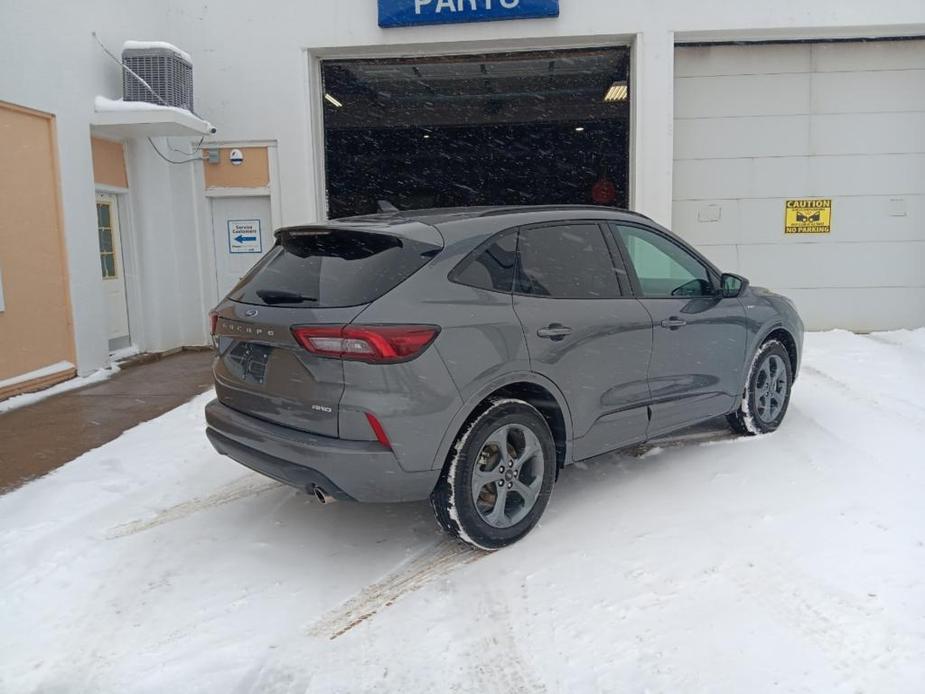 used 2023 Ford Escape car, priced at $29,900