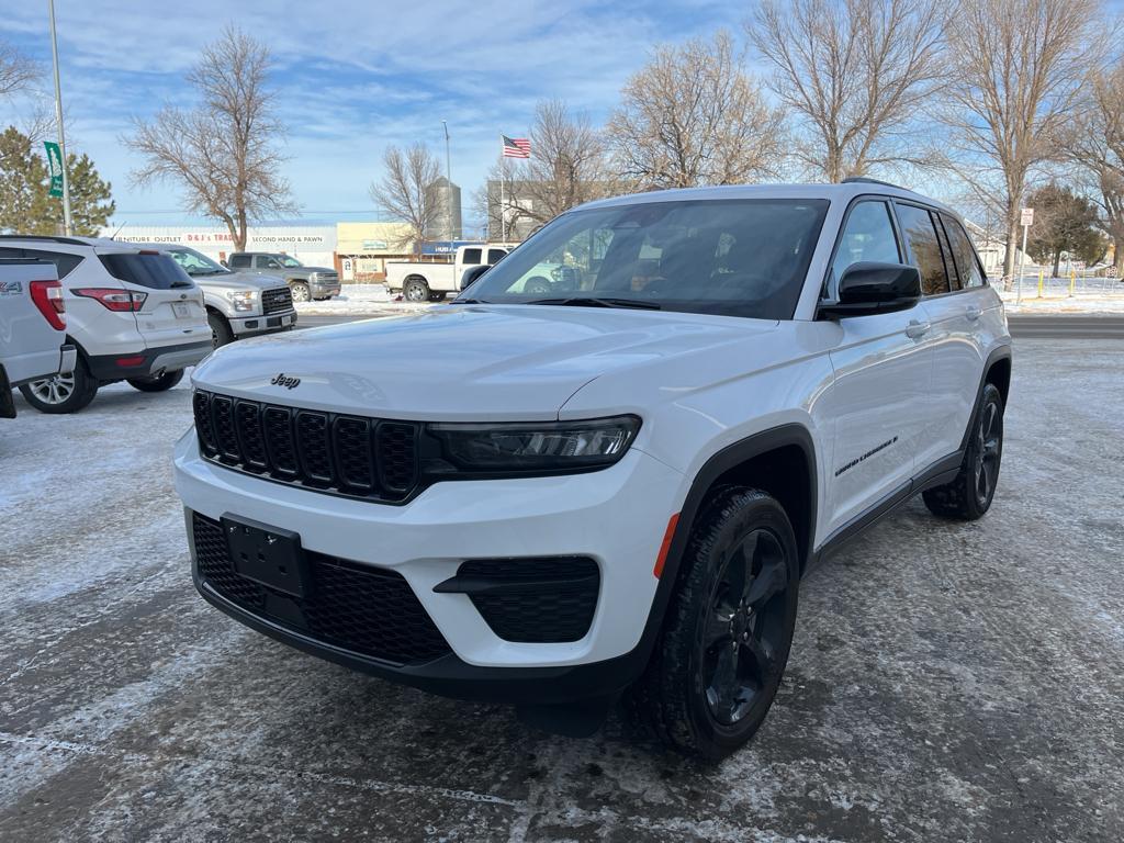 used 2023 Jeep Grand Cherokee car