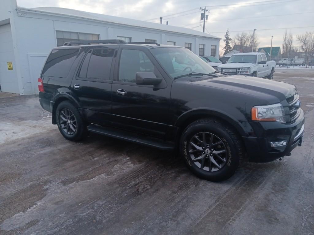 used 2017 Ford Expedition car, priced at $19,900