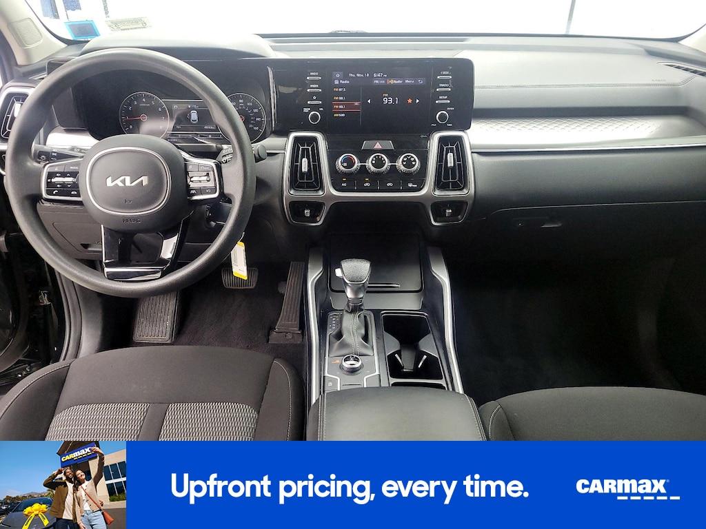 used 2022 Kia Sorento car, priced at $22,998