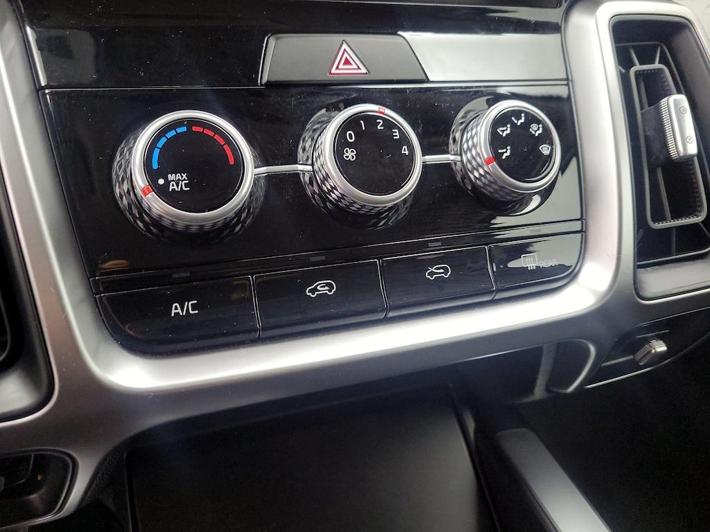 used 2022 Kia Sorento car, priced at $22,998