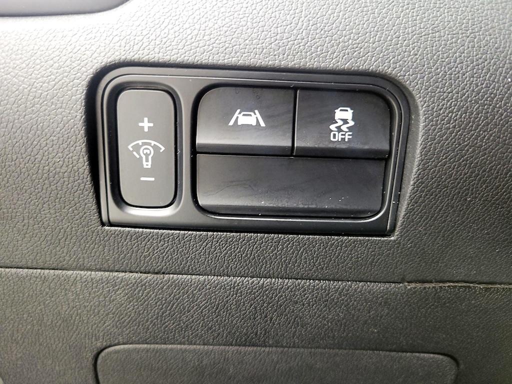 used 2022 Kia Sorento car, priced at $22,998