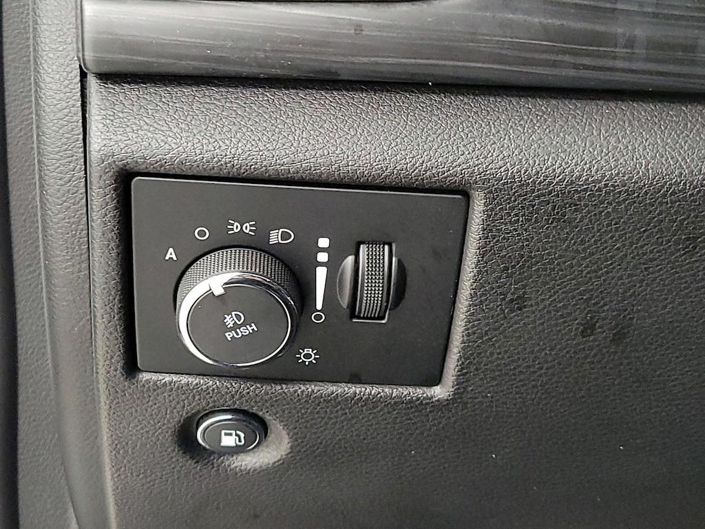 used 2020 Jeep Grand Cherokee car, priced at $25,998