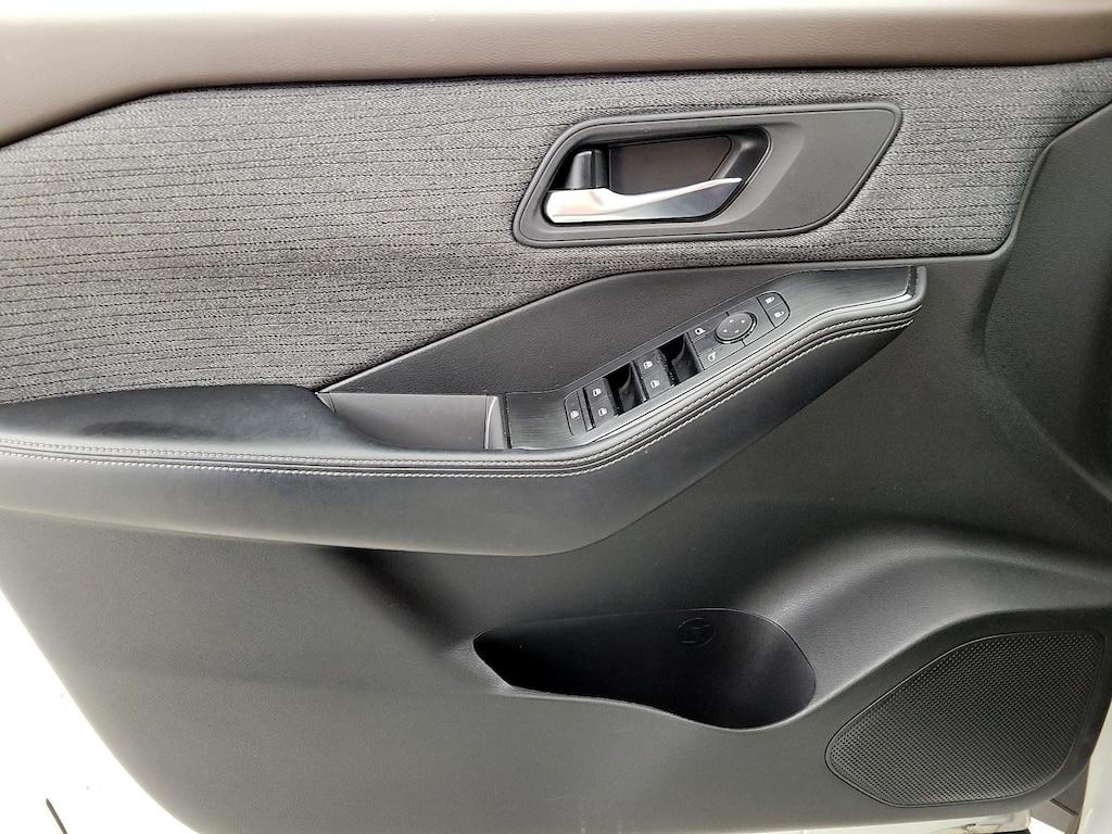 used 2023 Nissan Rogue car, priced at $23,998
