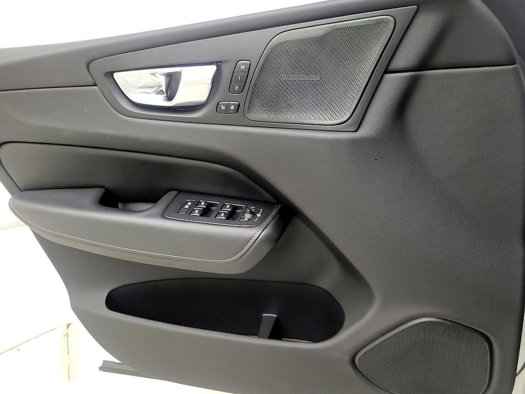 used 2021 Volvo XC60 car, priced at $33,998
