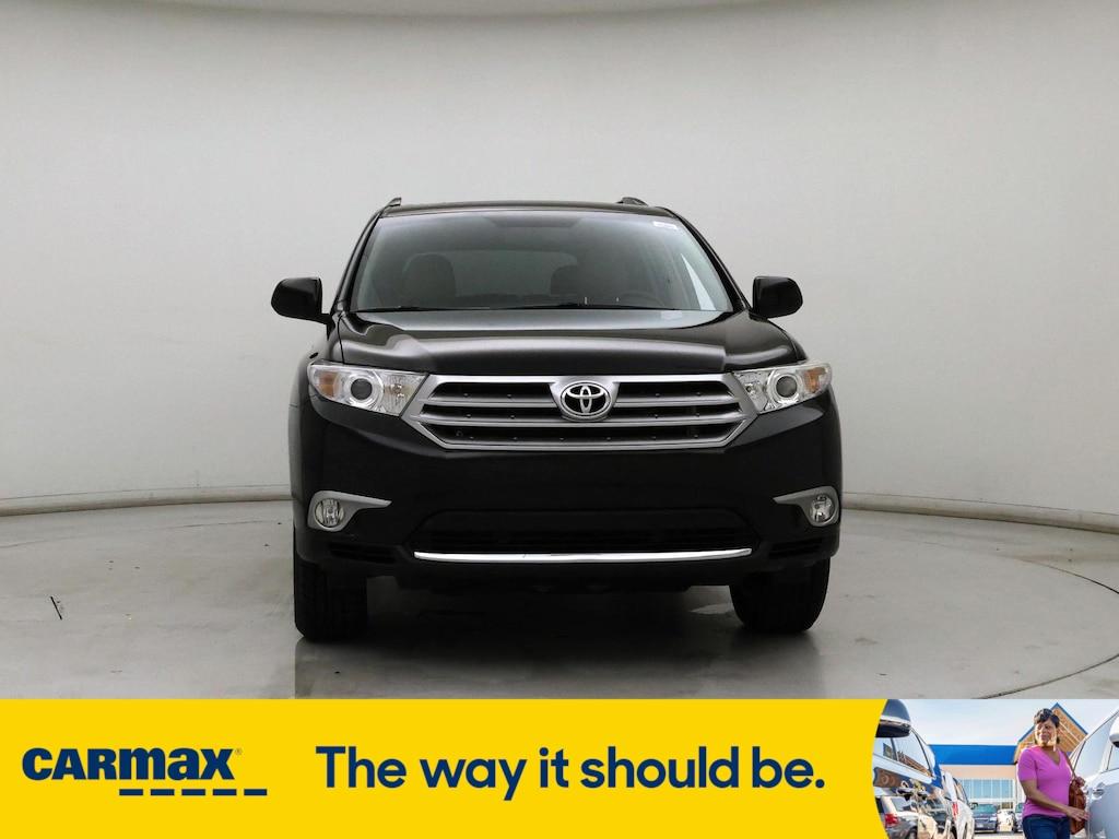 used 2013 Toyota Highlander car, priced at $17,998