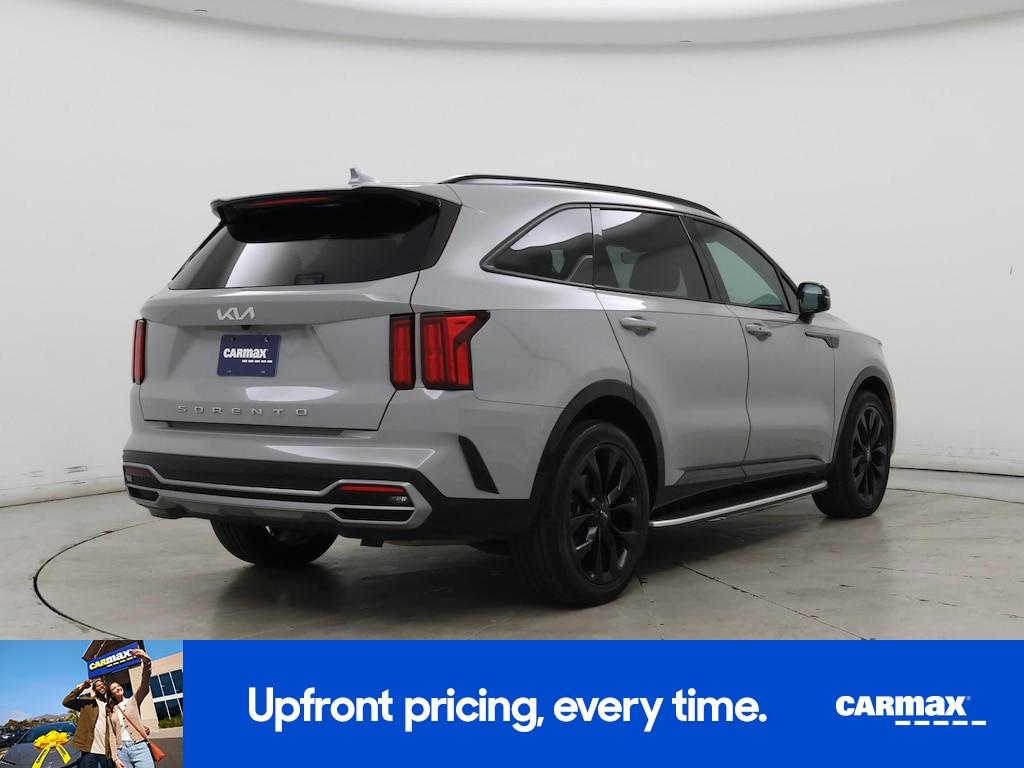 used 2022 Kia Sorento car, priced at $28,998
