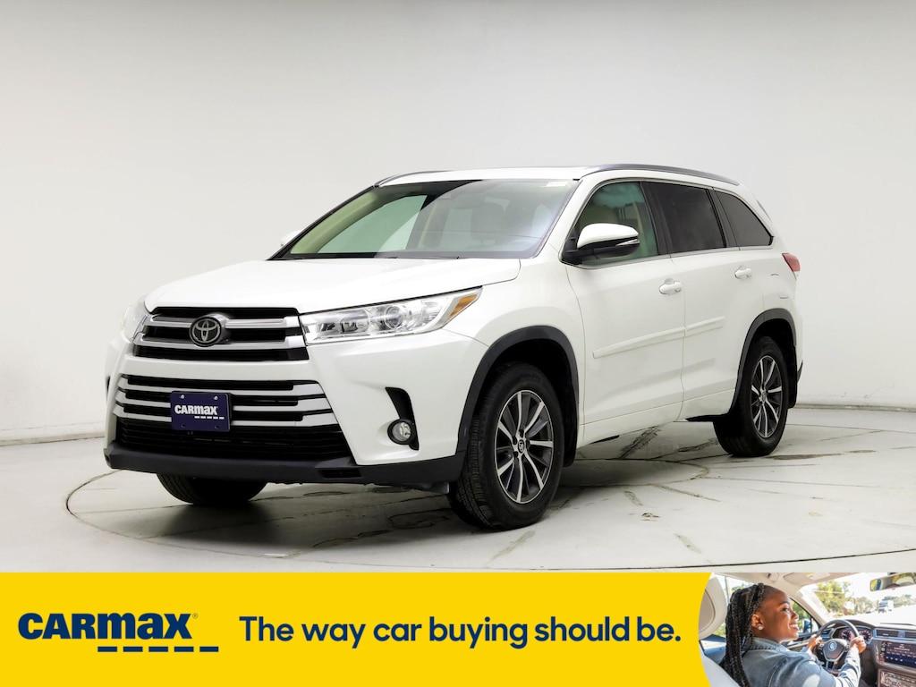 used 2018 Toyota Highlander car, priced at $28,998