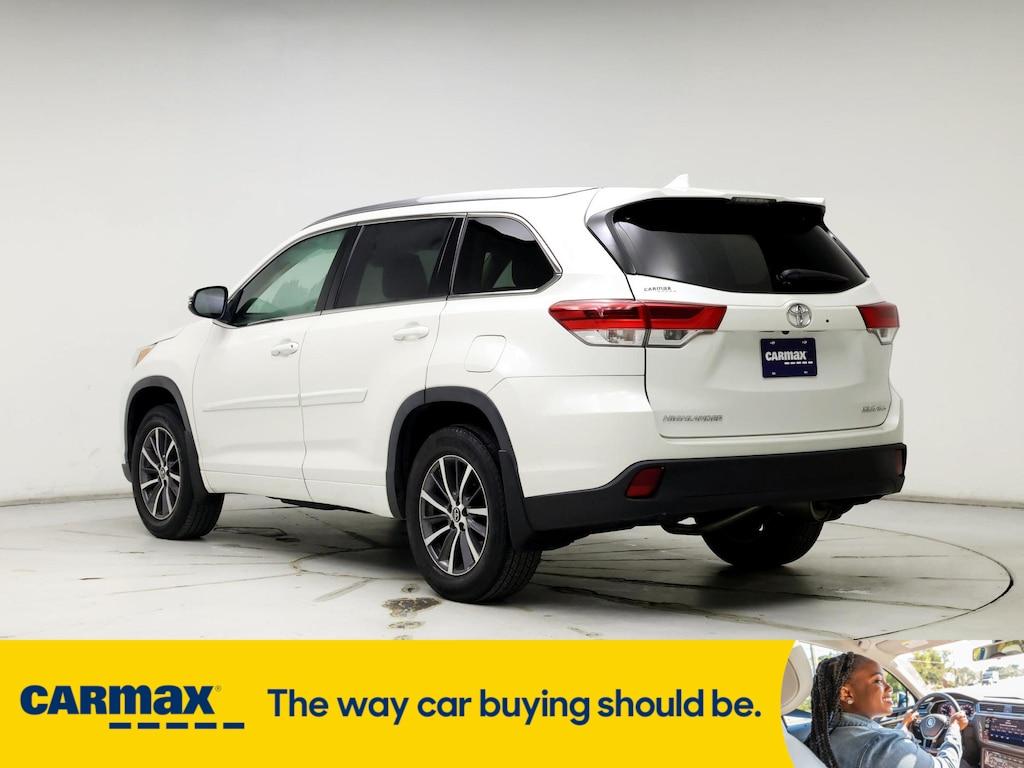 used 2018 Toyota Highlander car, priced at $28,998