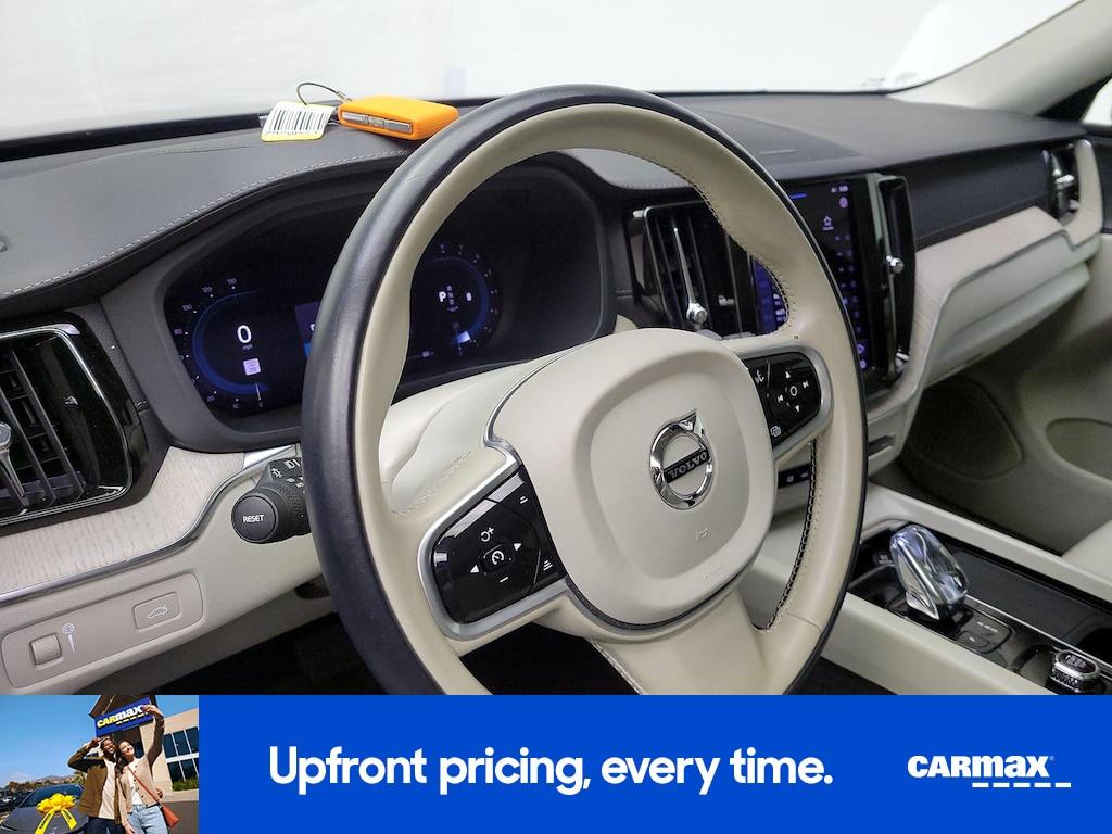 used 2022 Volvo XC60 car, priced at $30,998
