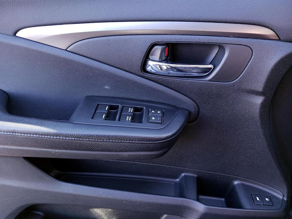 used 2018 Honda Pilot car, priced at $24,998