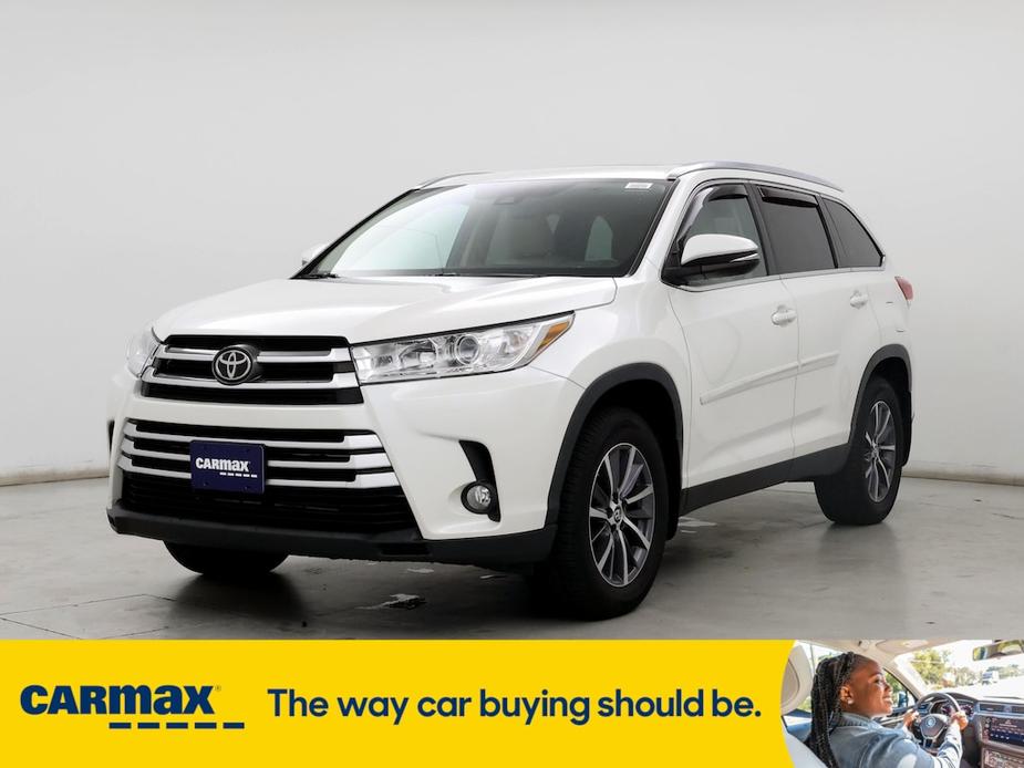 used 2019 Toyota Highlander car, priced at $34,998