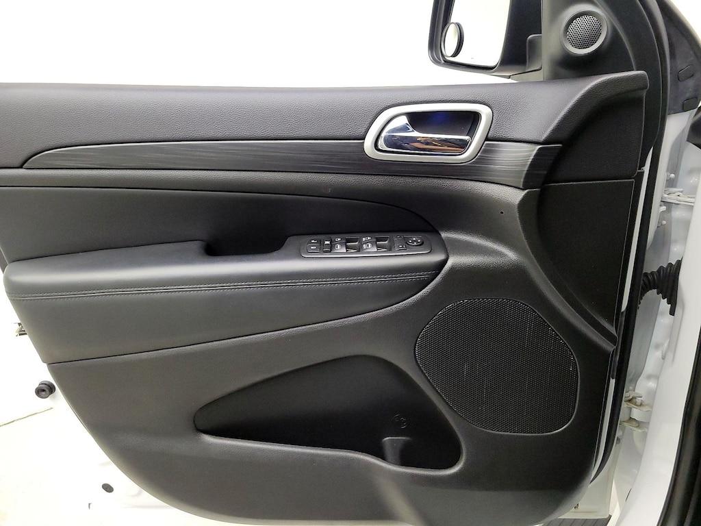 used 2020 Jeep Grand Cherokee car, priced at $27,998