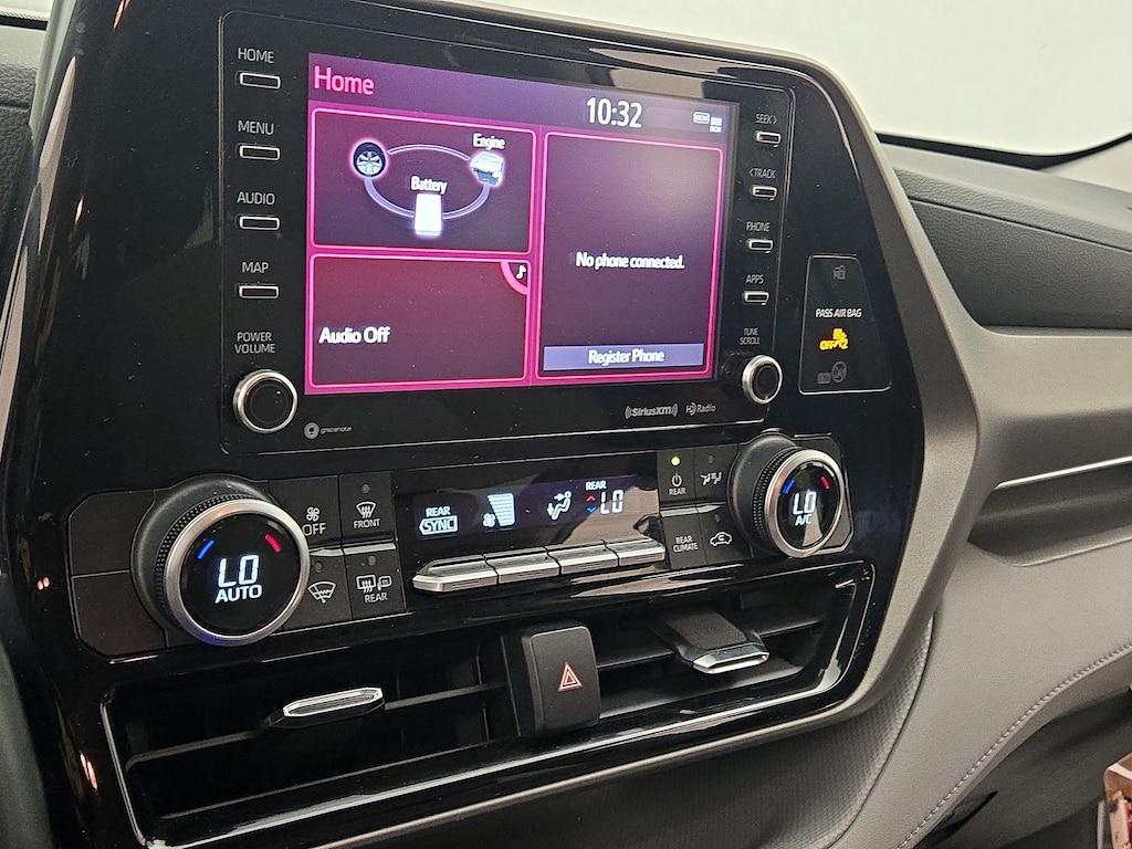 used 2021 Toyota Highlander Hybrid car, priced at $35,998