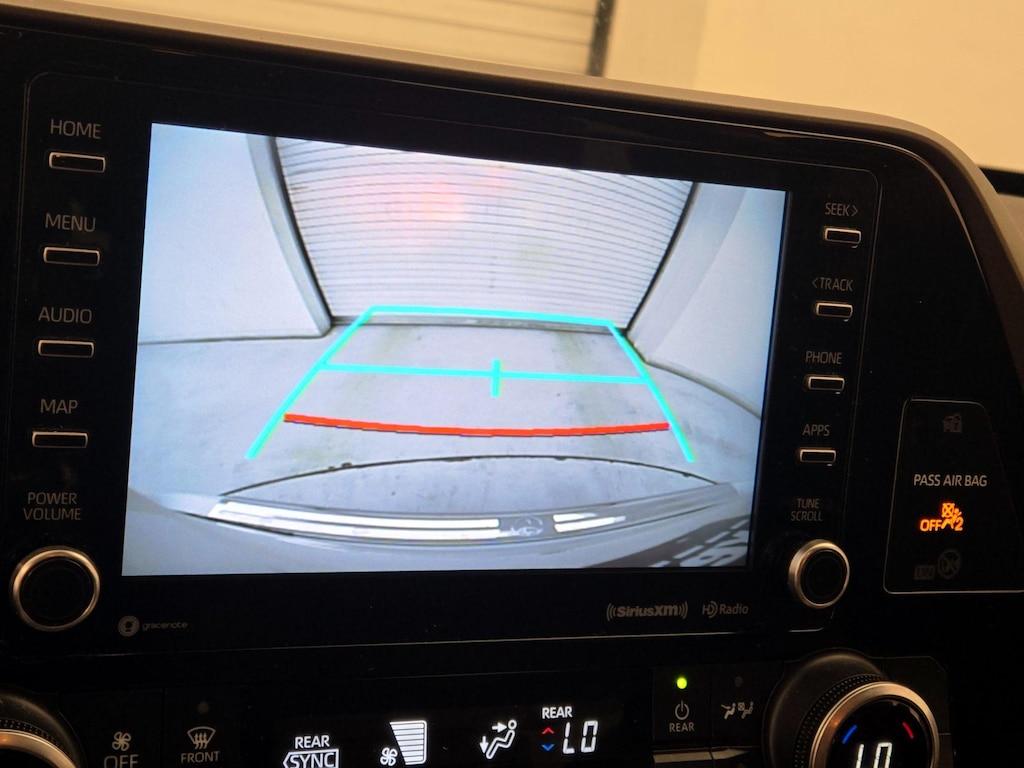 used 2021 Toyota Highlander Hybrid car, priced at $35,998