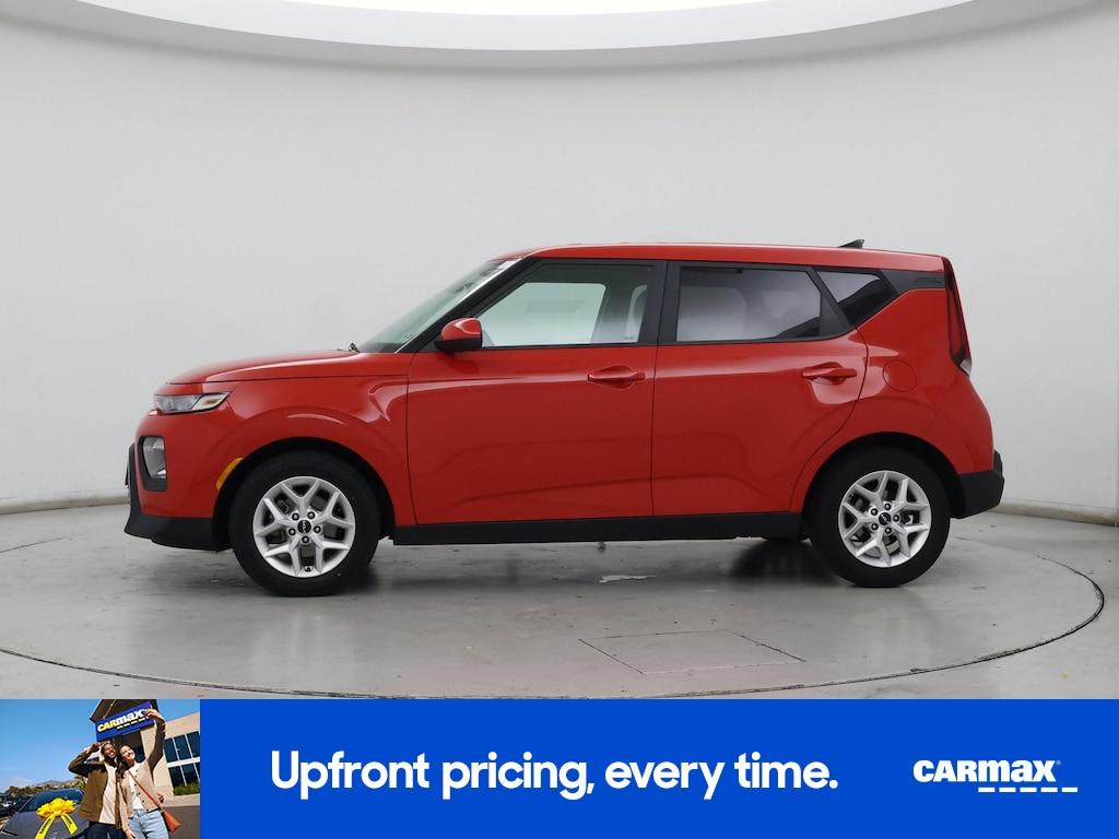 used 2022 Kia Soul car, priced at $17,998