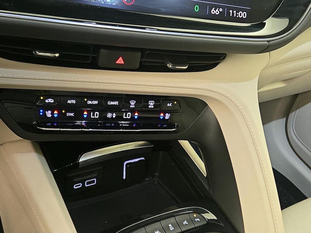 used 2021 Buick Envision car, priced at $30,998