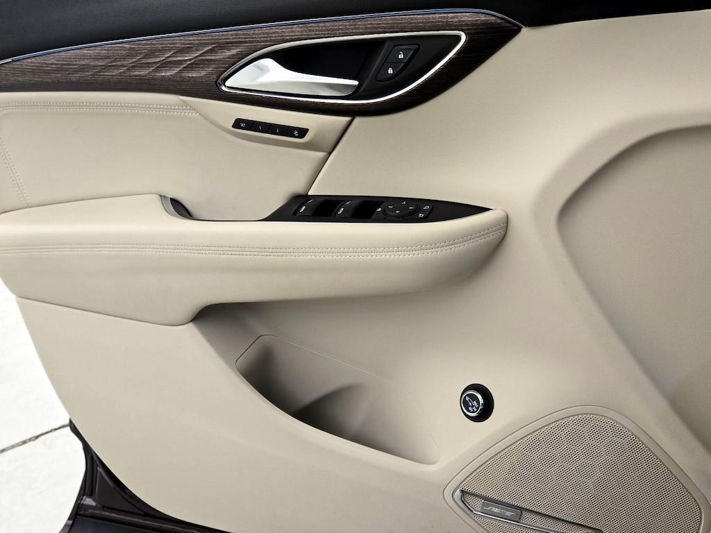 used 2021 Buick Envision car, priced at $30,998