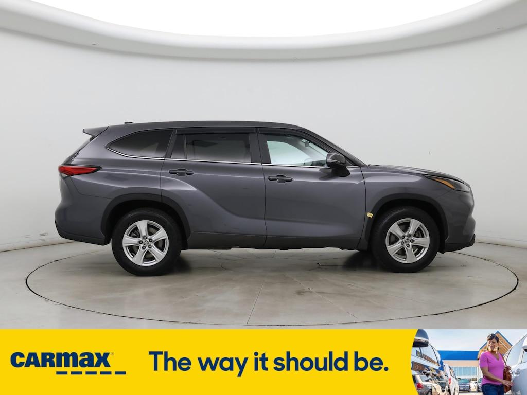 used 2023 Toyota Highlander Hybrid car, priced at $37,998