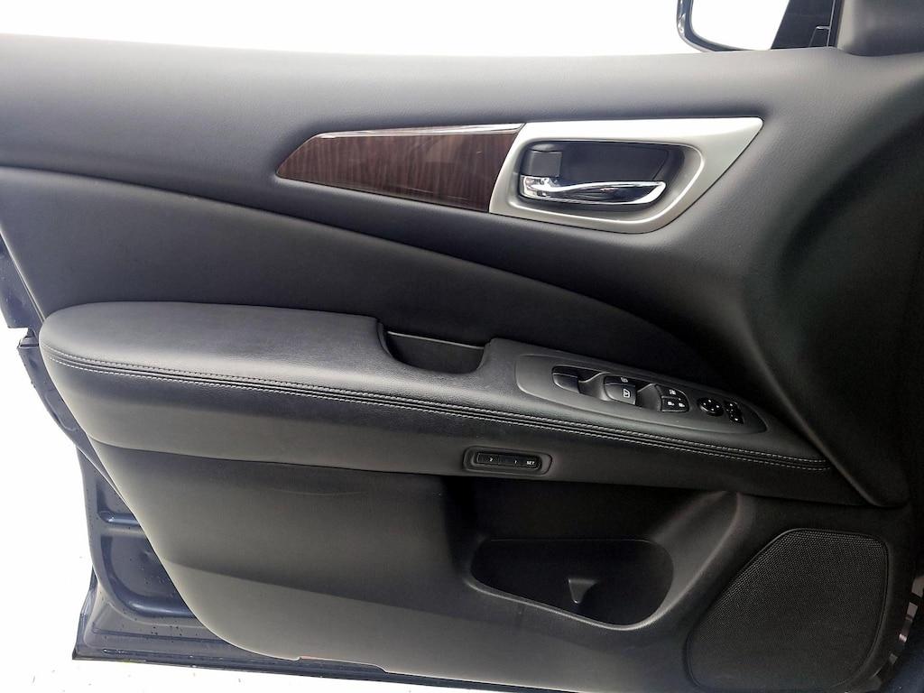 used 2013 Nissan Pathfinder car, priced at $14,998
