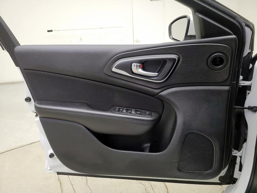 used 2015 Chrysler 200 car, priced at $12,998