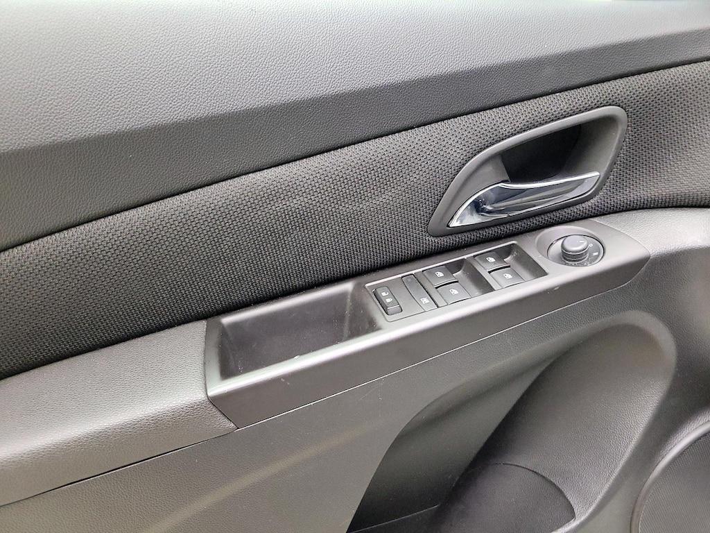 used 2016 Chevrolet Cruze Limited car, priced at $13,998