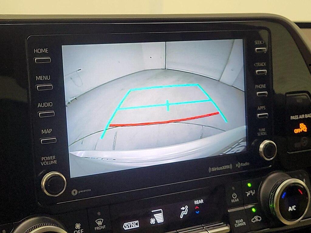 used 2021 Toyota Highlander car, priced at $37,998