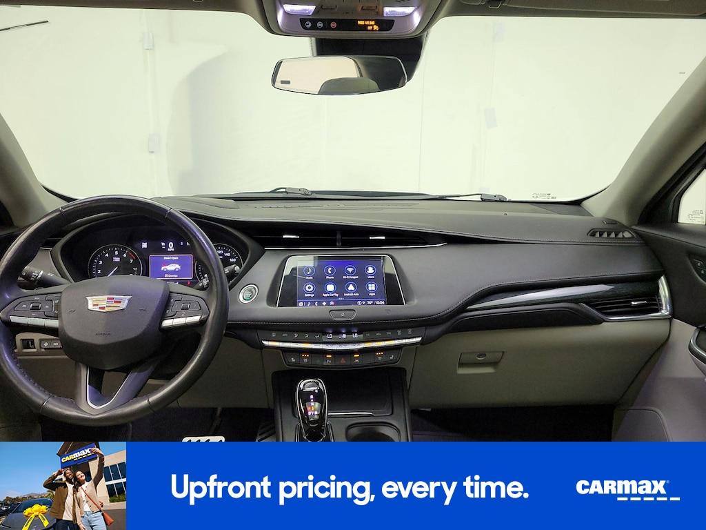 used 2021 Cadillac XT4 car, priced at $29,998