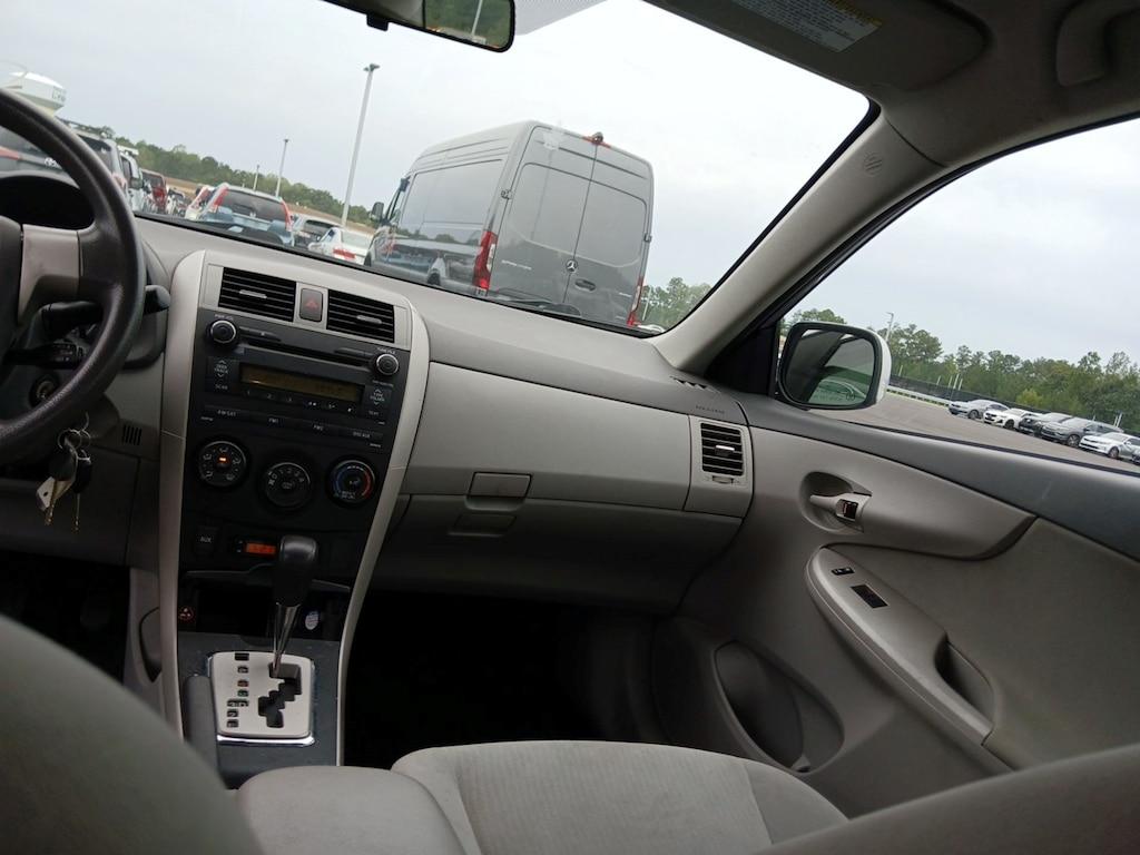 used 2015 Jeep Cherokee car, priced at $12,998