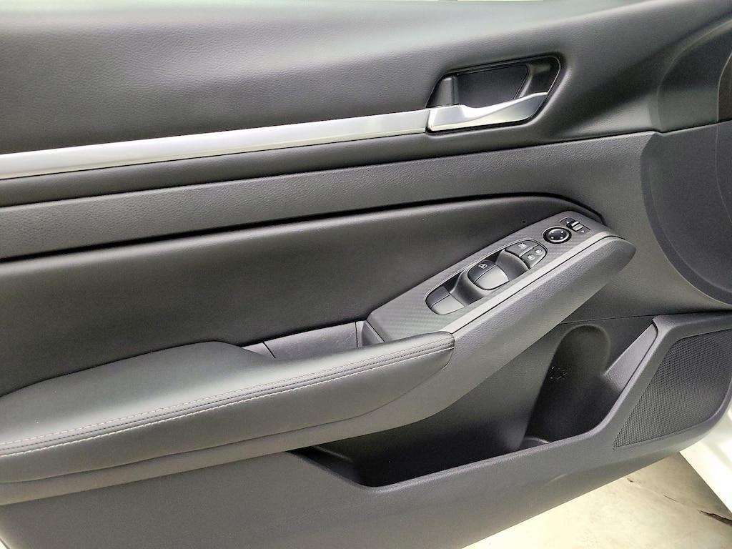 used 2022 Nissan Altima car, priced at $19,998