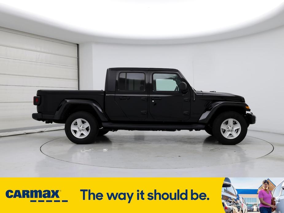 used 2022 Jeep Gladiator car, priced at $29,998