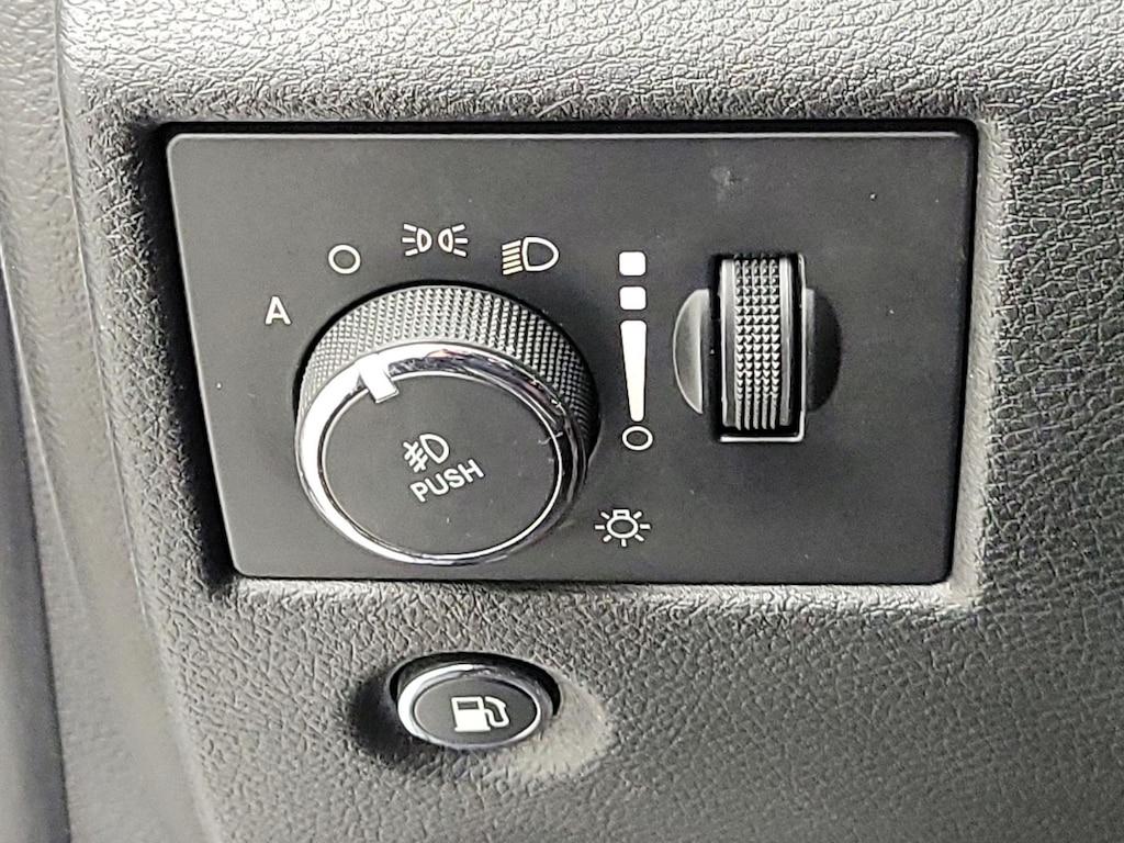 used 2017 Jeep Grand Cherokee car, priced at $17,998