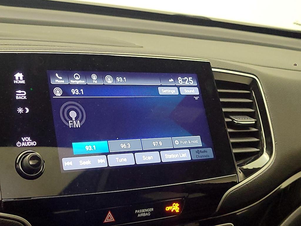 used 2022 Honda Pilot car, priced at $38,998