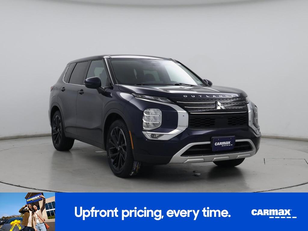 used 2022 Mitsubishi Outlander car, priced at $25,998