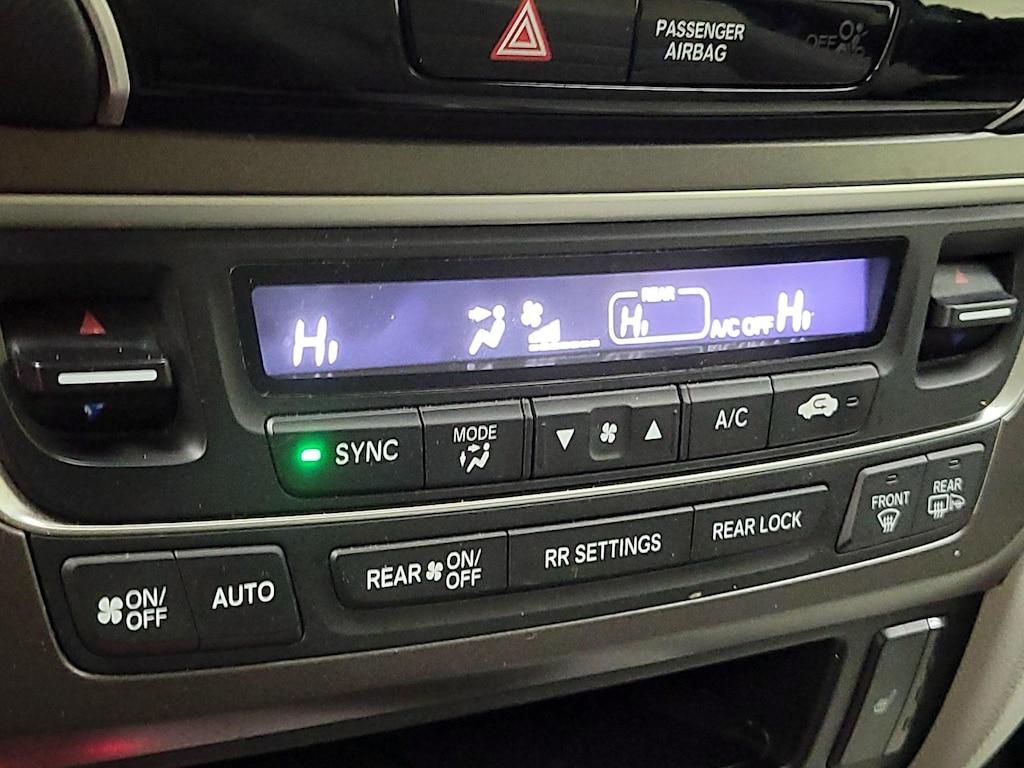 used 2021 Honda Pilot car, priced at $25,998