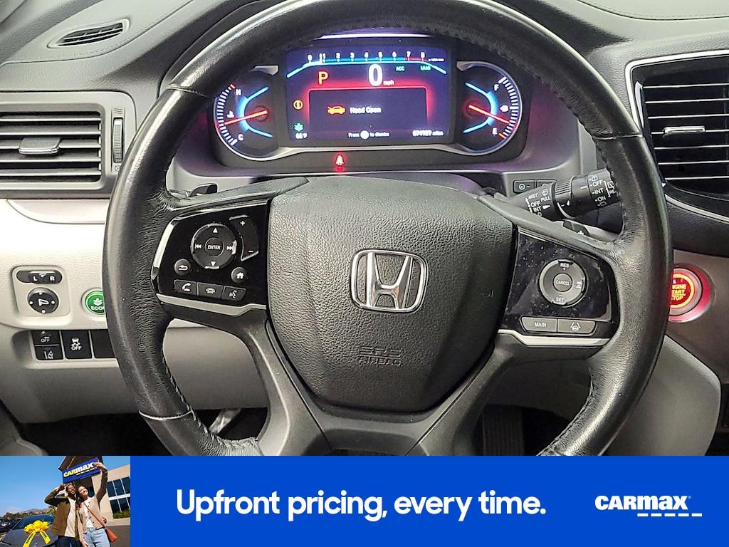 used 2021 Honda Pilot car, priced at $25,998