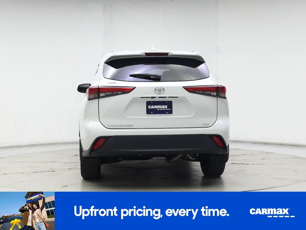 used 2023 Toyota Highlander car, priced at $36,998