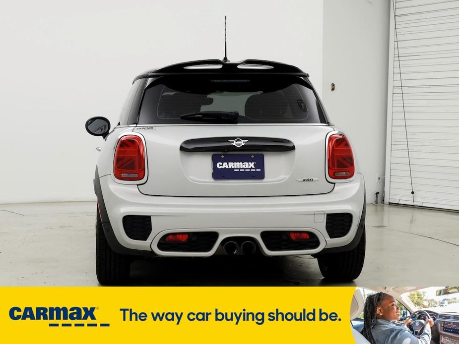 used 2021 MINI Hardtop car, priced at $24,998