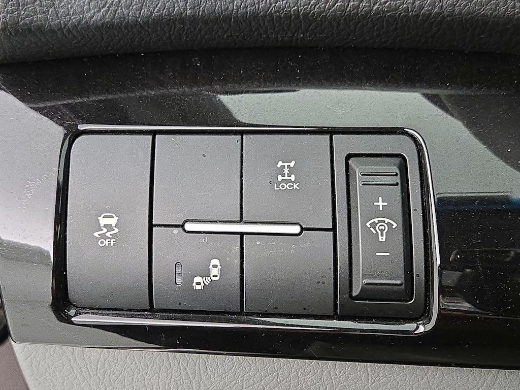 used 2015 Kia Sorento car, priced at $15,998